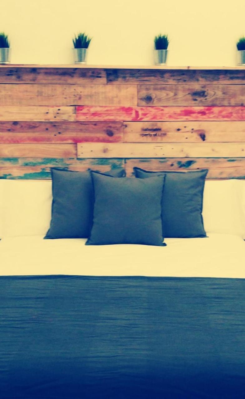 Gomez Rooms Xativa Luaran gambar