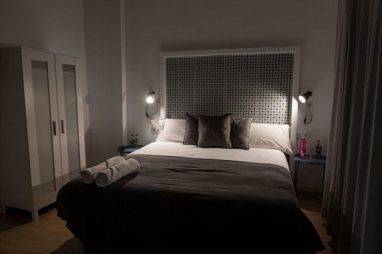 Gomez Rooms Xativa Luaran gambar